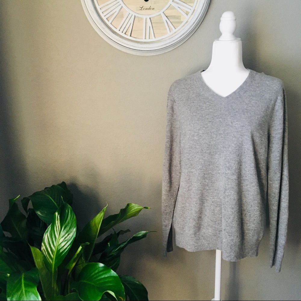 Vineyard Vines Pullover - image 7